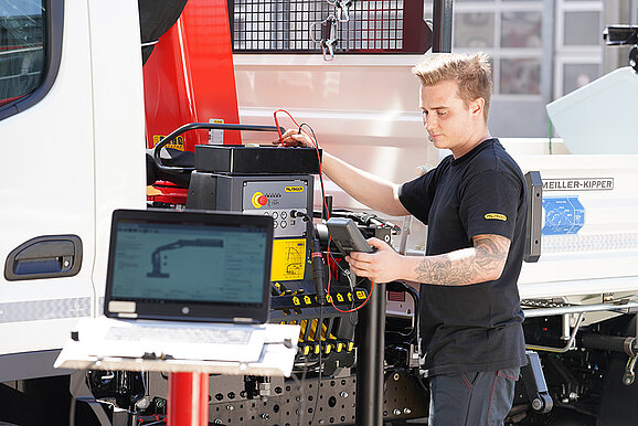 Instandsetzung PALFINGER Krane Instandsetzung PALFINGER Krane