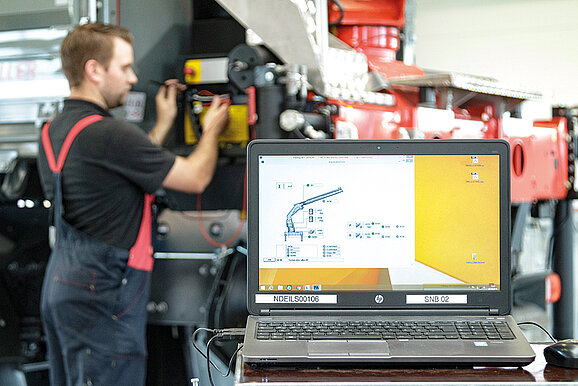 Gesetzliche Geräteprüfung für PALFINGER Anbaugeräte Gesetzliche Geräteprüfung für PALFINGER Anbaugeräte